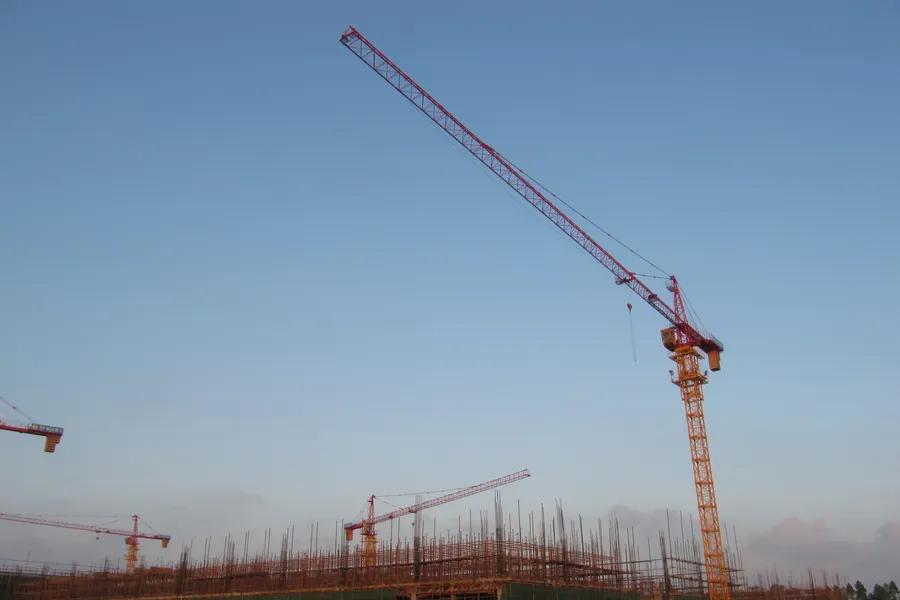 Башенный кран Sany SYT80A (T6010-6) с оголовком стрелы